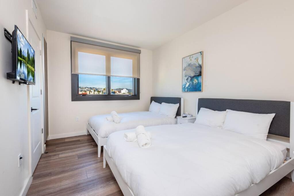 Luxurious Penthouse In Beverly Hills - Sleeps 10 Los Angeles Exteriér fotografie