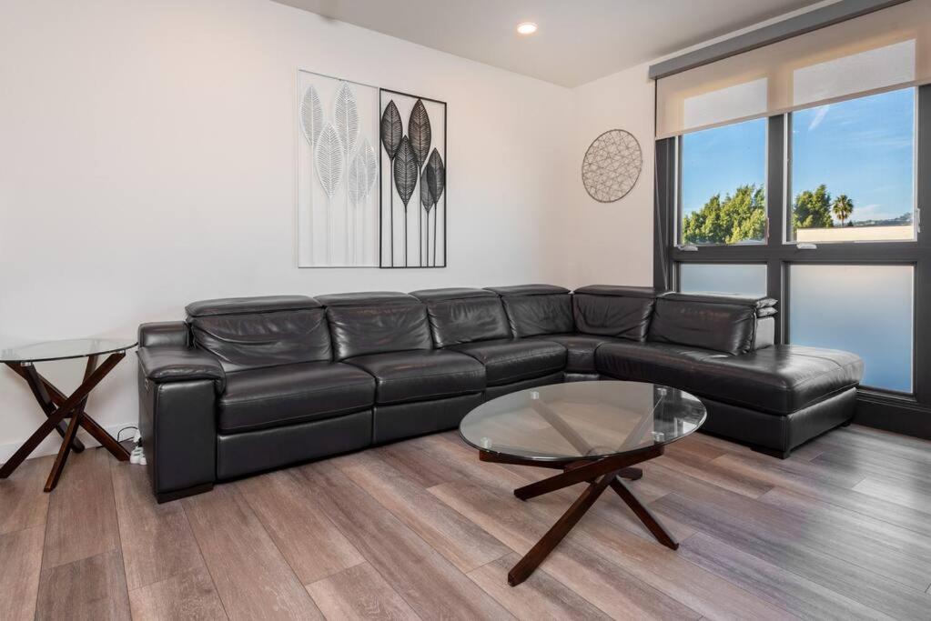 Luxurious Penthouse In Beverly Hills - Sleeps 10 Los Angeles Exteriér fotografie